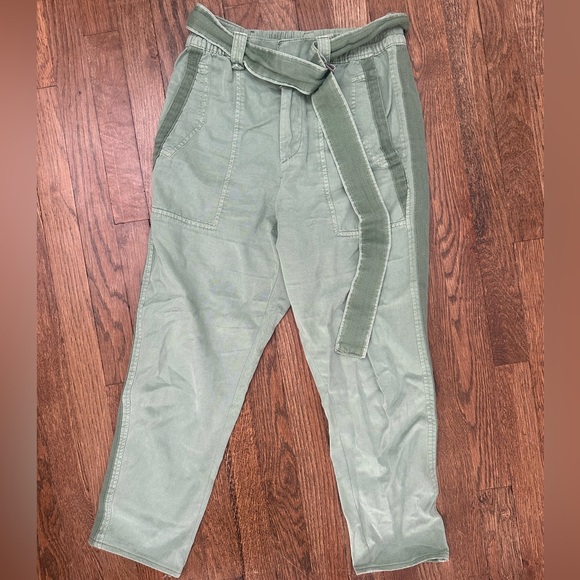 Zara Cargo Pants with Belt - Picture 2 of 6